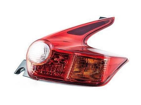 Lampa tylna Nissan JUKE