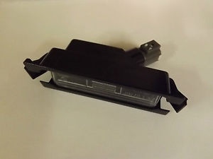 Lampa oświetlenia tylnej tablicy rejestracyjnej Hyundai/Kia 925021H500 cena, od 29,72 USD