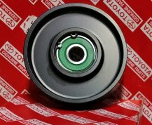 8844060110 Toyota Rolka prowadząca, kierunkowa paska napędowego