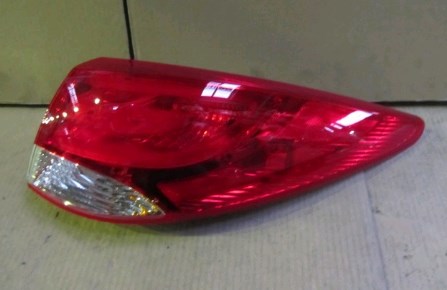 924022Y000 Hyundai/Kia Lampa zespolona tylna prawa zewnętrzna