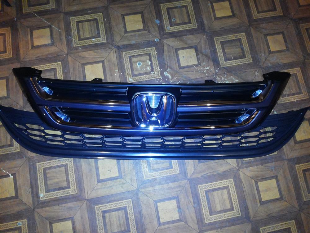 71121SWWE31 Honda Atrapa chłodnicy