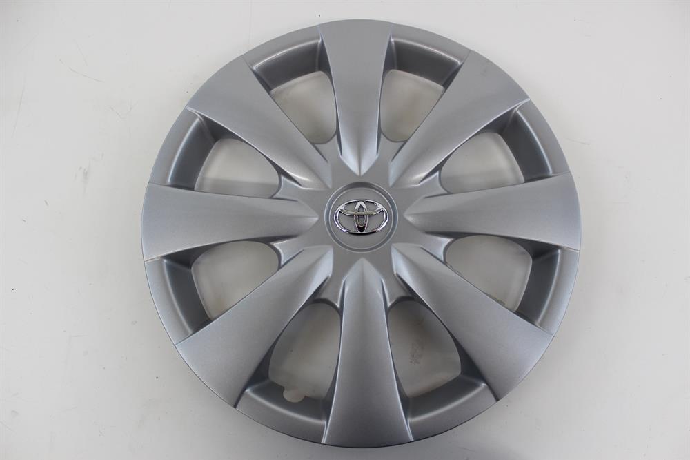 Kołpak do obręczy koła Toyota 4260212720 cena, od 91,73 USD