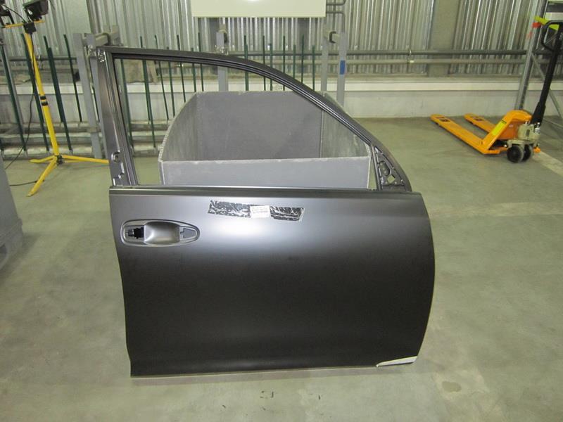 Drzwi przednie prawe Toyota 6700160710 cena, od 1247,98 USD