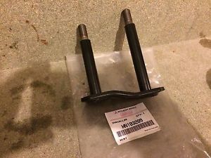 MN103209 Mitsubishi Ucho resoru tylnego