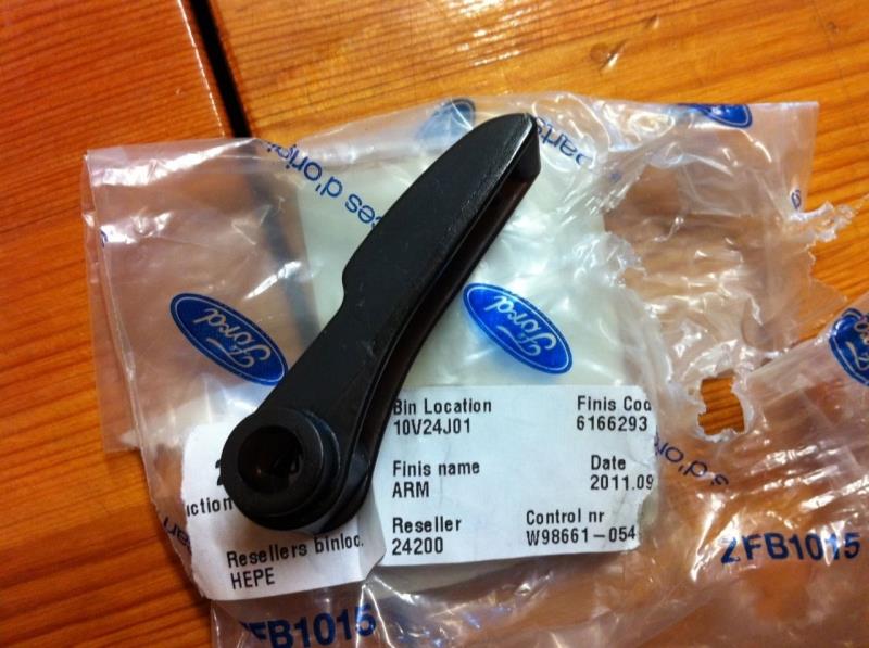 6166293 Ford Napinacz łańcucha pompy oleju