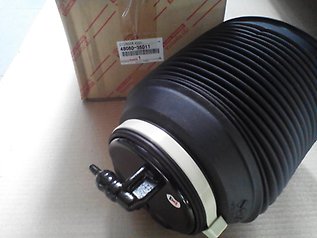 4809034010 Toyota Poduszka pneumatyczna (resor pneumatyczny) mostu tylnego