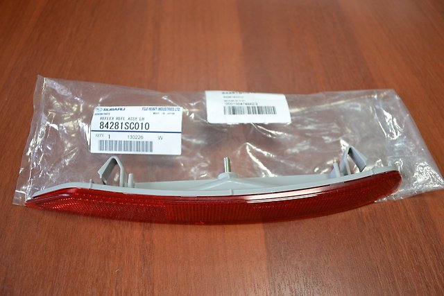 Lampa odblaskowa zderzaka tylnego lewa Subaru 84281SC010 cena, od 10,97 USD