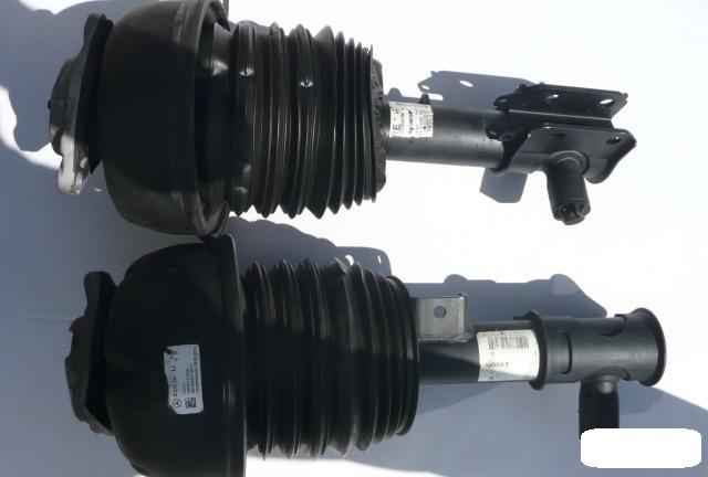 Amortyzator przedni prawy Mercedes A2123203438 cena, od 1029,83 USD