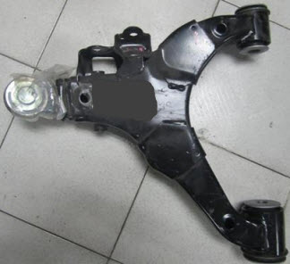 Wahacz zawieszenia przedniego dolny prawy Toyota Sequoia K6