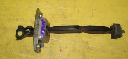6862033070 Toyota Ogranicznik drzwi przedni lewy
