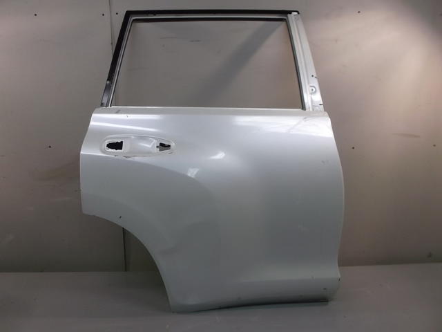 6700360470 Toyota Drzwi tylne prawe