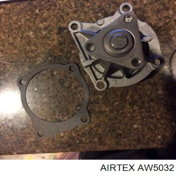 AW5032 Airtex Pompa chłodząca wodna