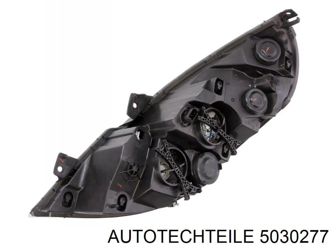 Reflektor prawy Autotechteile 5030277 cena, od 221,99 USD