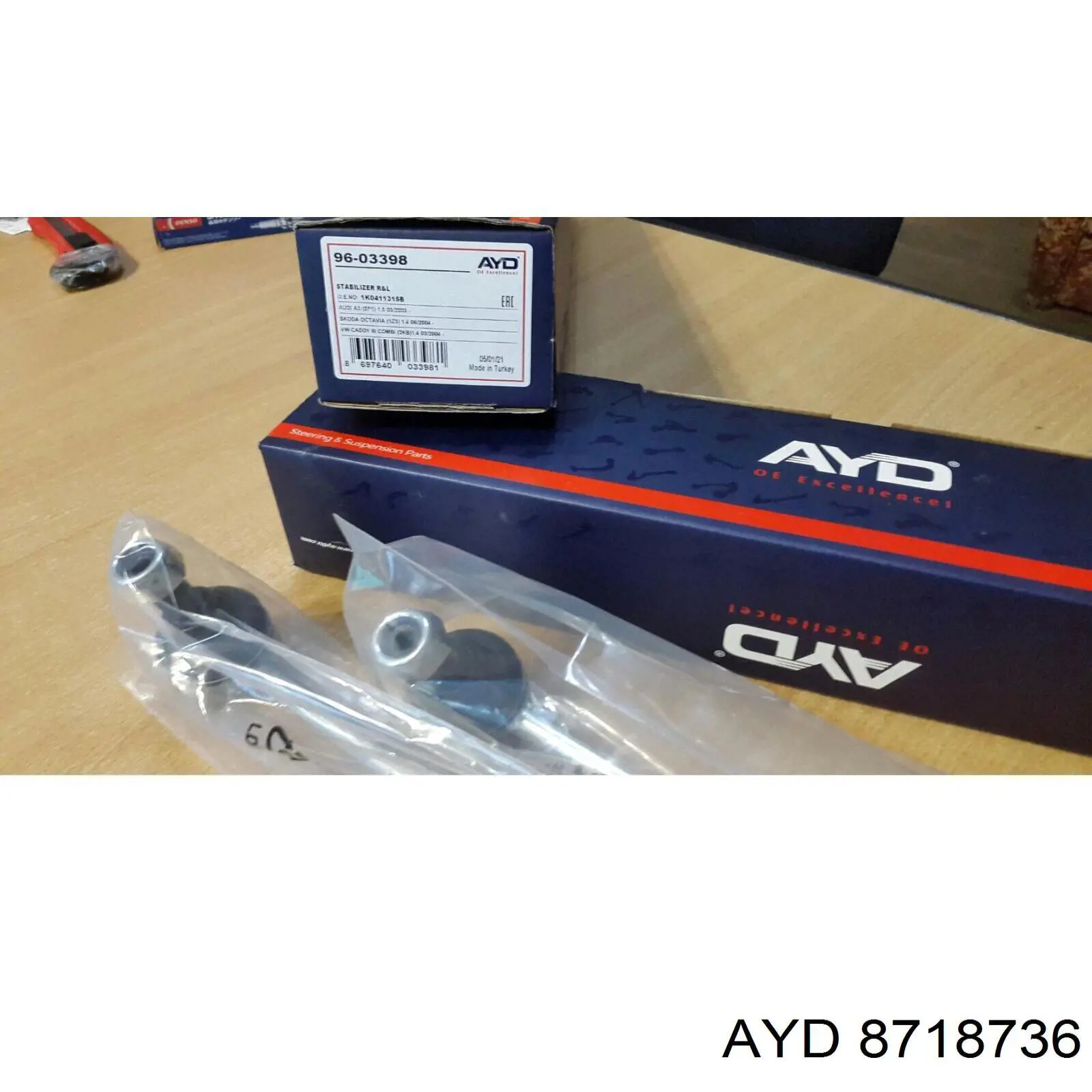 Wahacz zawieszenia przedniego dolny prawy Honda 51350T1GE01 cena, od 114,07 USD
