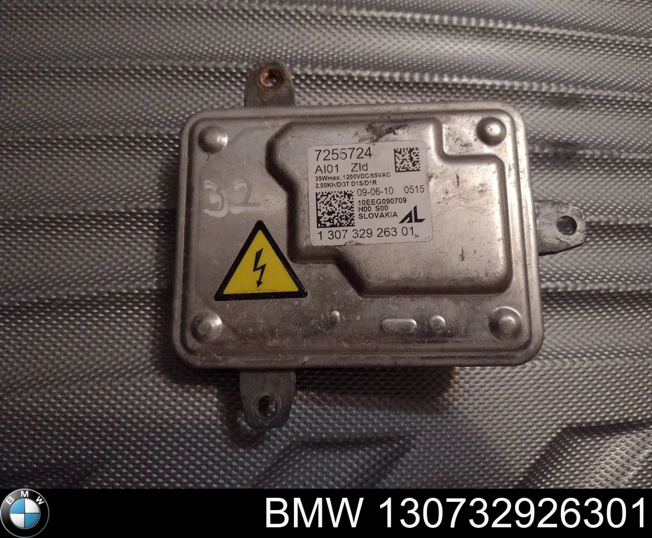 Żarówka ksenonowa BMW 130732926301 cena, od 48,87 USD