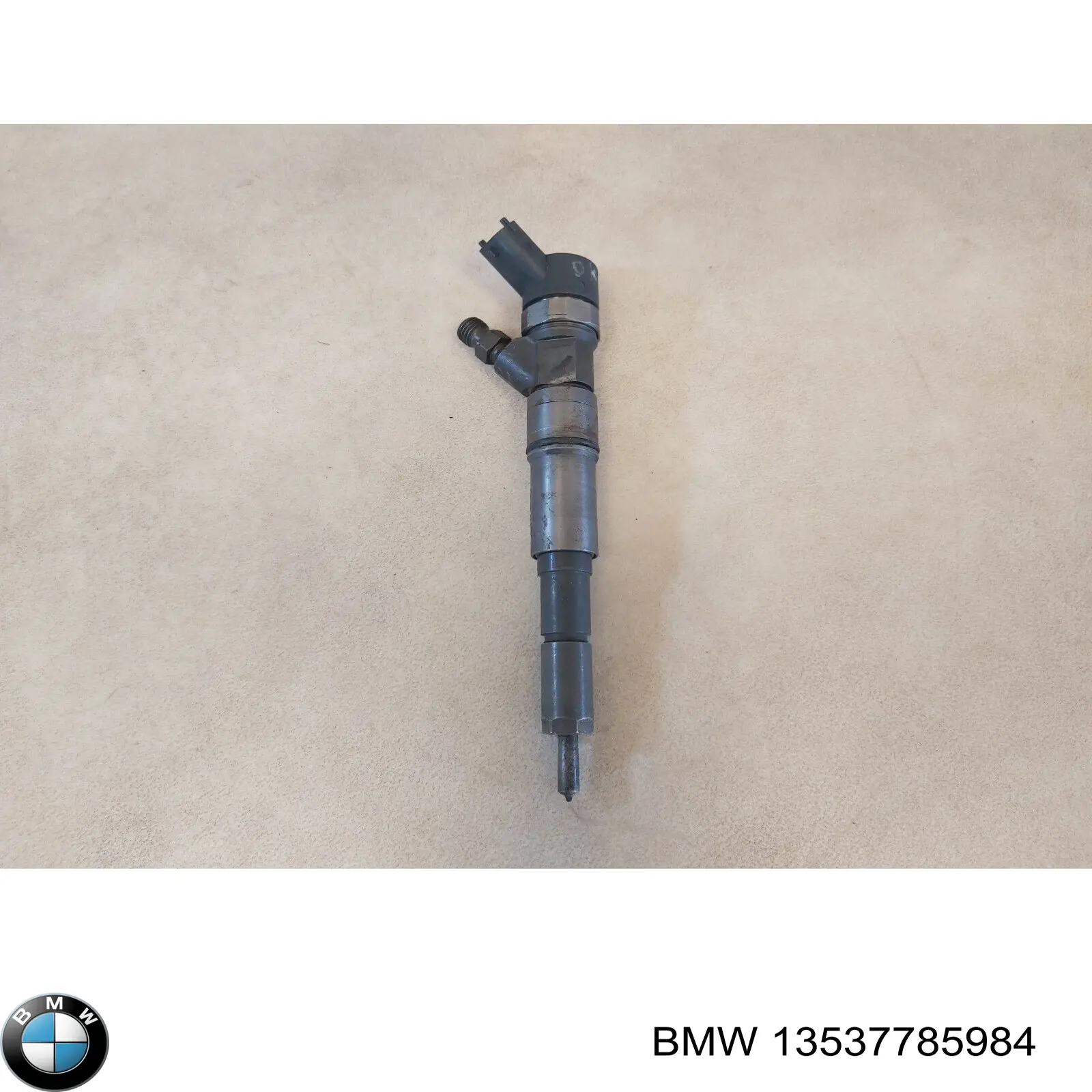 Wtryskiwacz paliwa BMW 13537785984 cena, od 121,96 USD