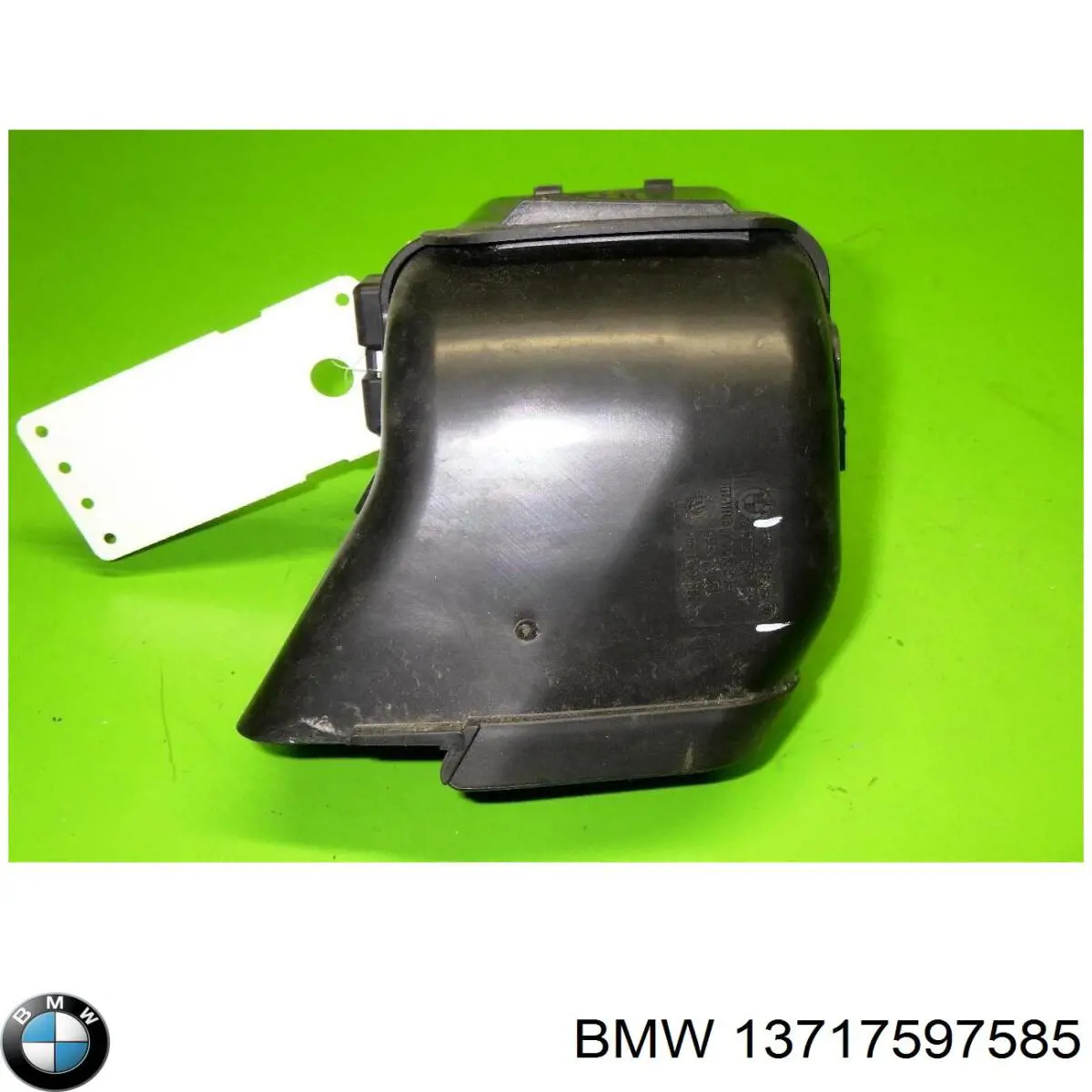 Do koszyka 13717597585 BMW Króciec powietrza, wlot filtra powietrznego
