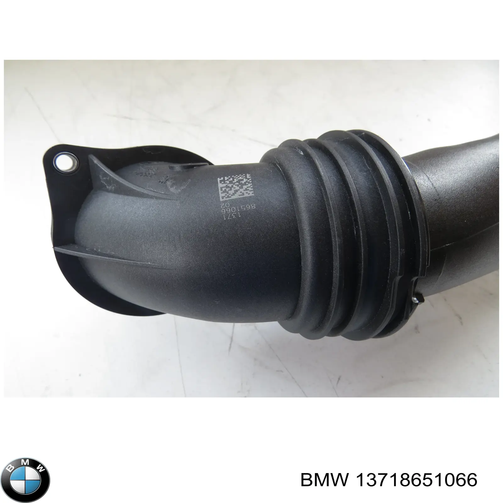 Do koszyka 13718651066 BMW Króciec powietrza, wlot do turbiny (doładowanie)
