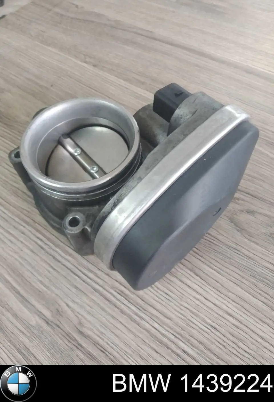 Przepustnica, komplet BMW 1439224 cena, od 130,04 USD