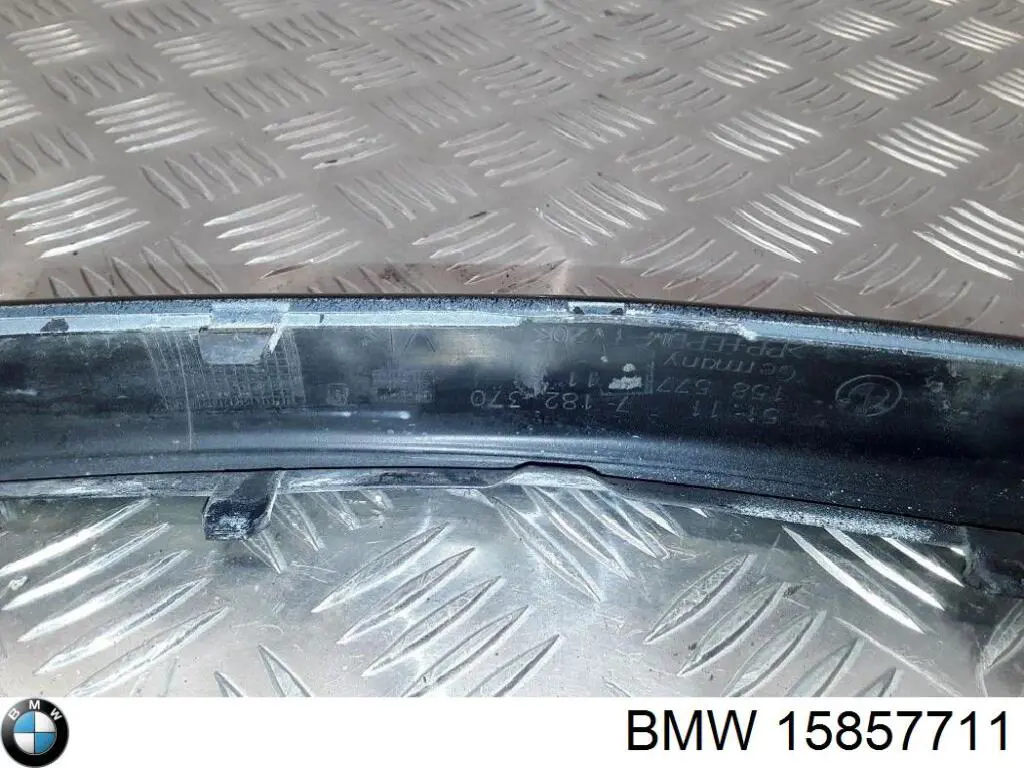 Zderzak tylny 15857711 BMW