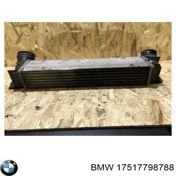 17517798788 BMW Chłodnica intercoolera