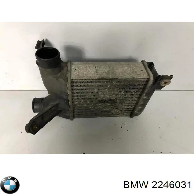 Chłodnica intercoolera BMW 2246031 cena, od 48,66 USD