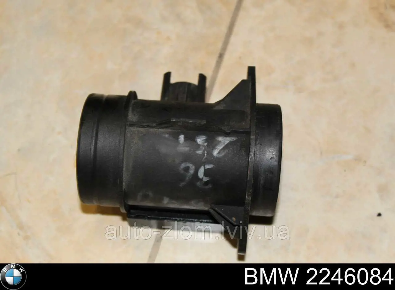Czujnik przepływu powietrza, przepływomierz powietrza M.A.F. BMW 2246084 cena, od 67,65 USD