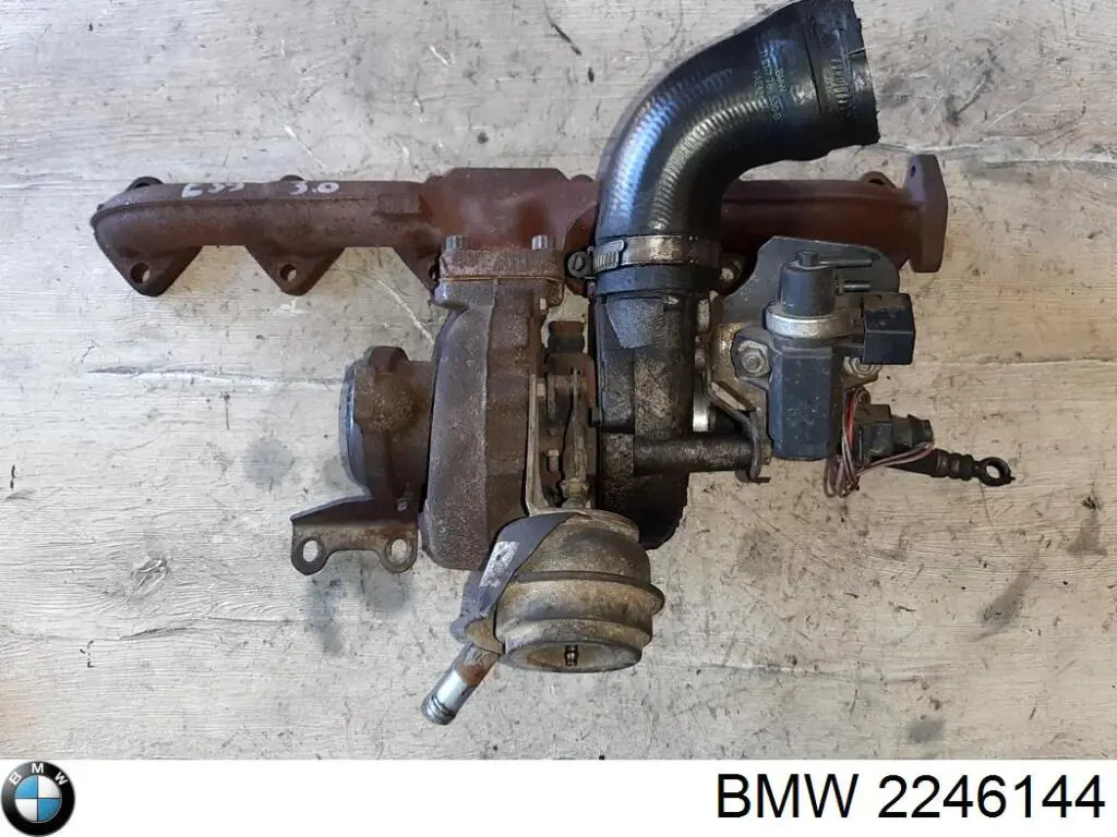 2246144 BMW Turbina