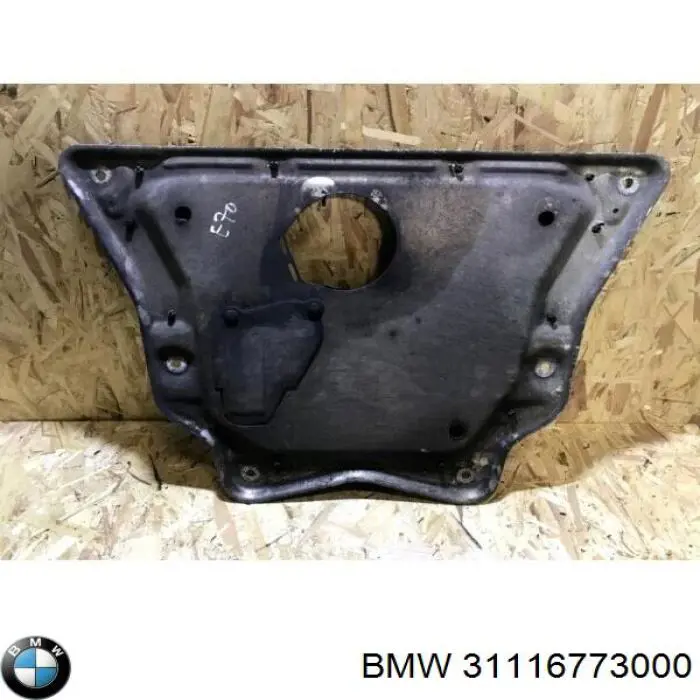 31116773000 BMW Osłona silnika, miski (przedziału silnika)