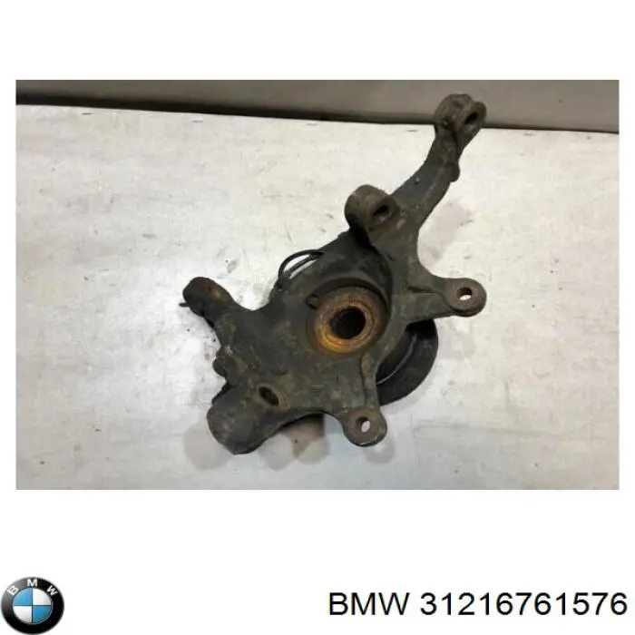 Czop (zwrotnica) przedni prawy BMW 31216761576 cena, od 122,58 USD