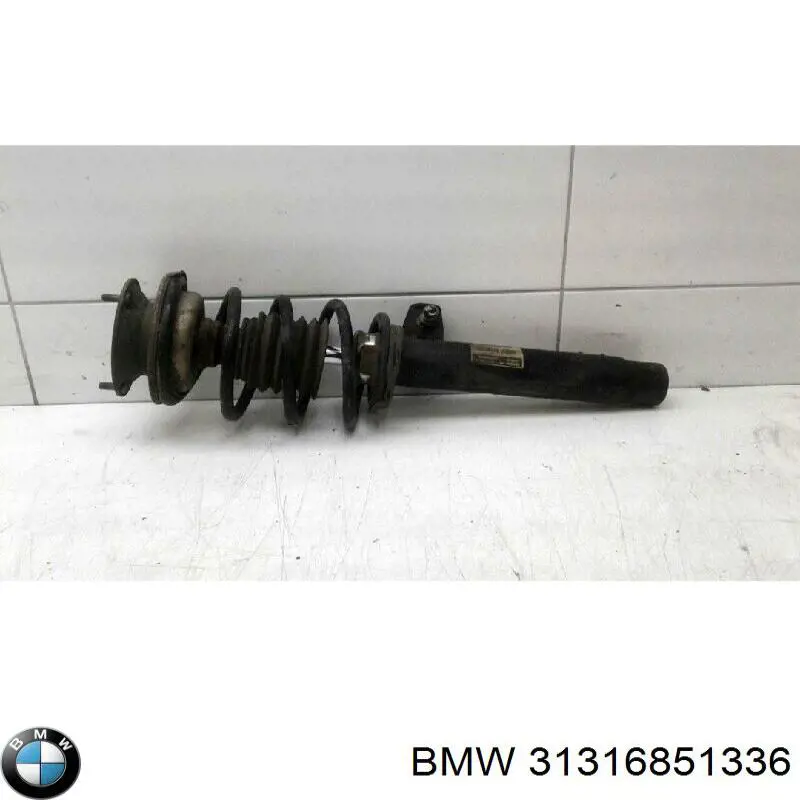Amortyzator przedni prawy BMW 31316851336 cena, od 121,98 USD