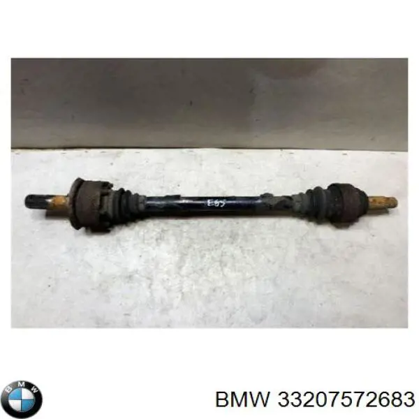 Do koszyka 33207572683 BMW Półoś tylna