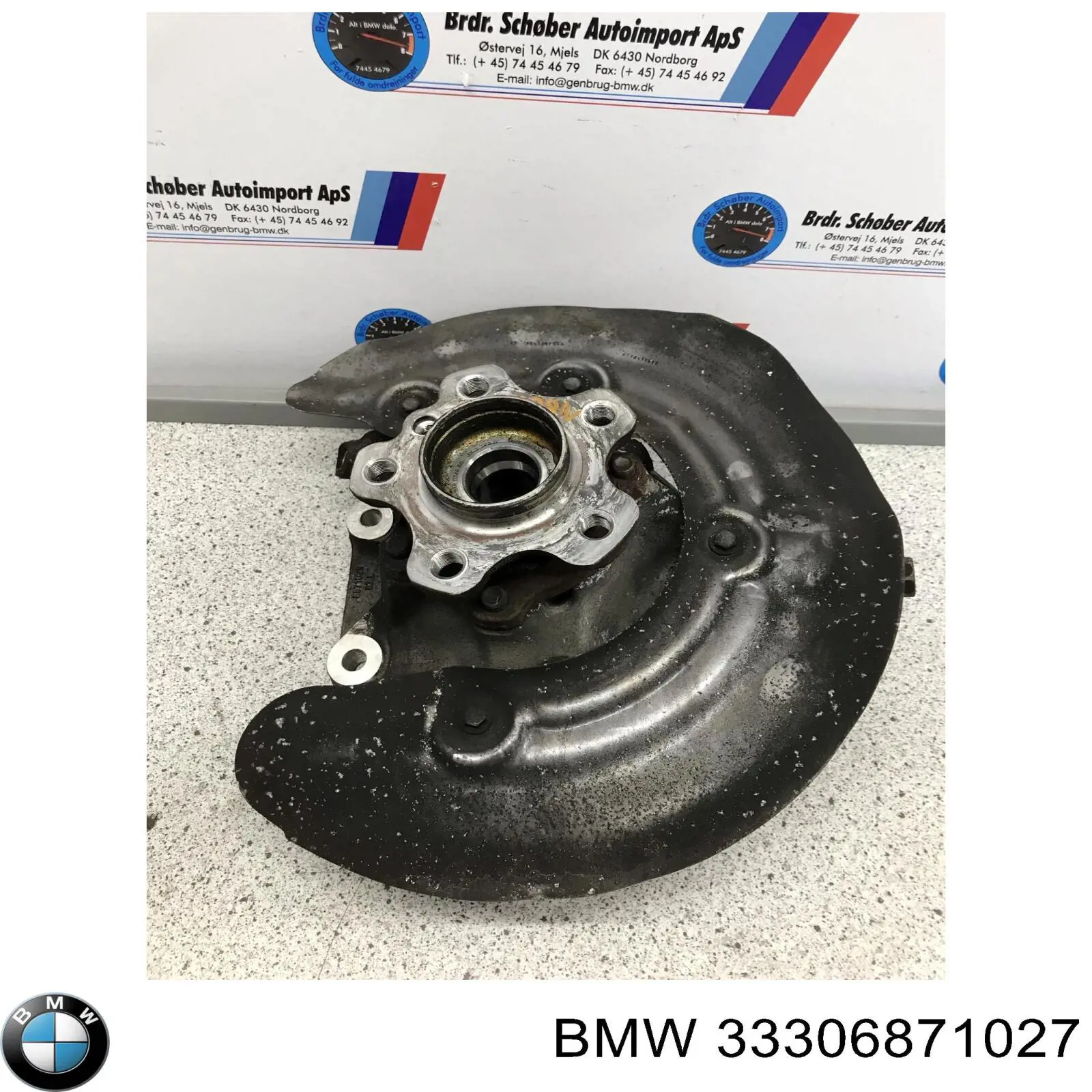 Czop (zwortnica) tylny lewy BMW 33306871027 cena, od 435,86 USD