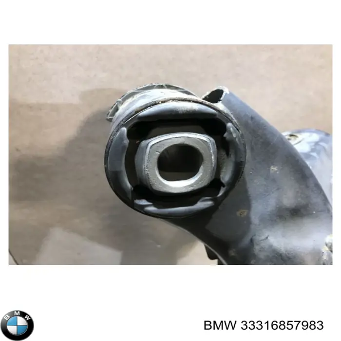 33316857983 BMW Korpus osi tylnej