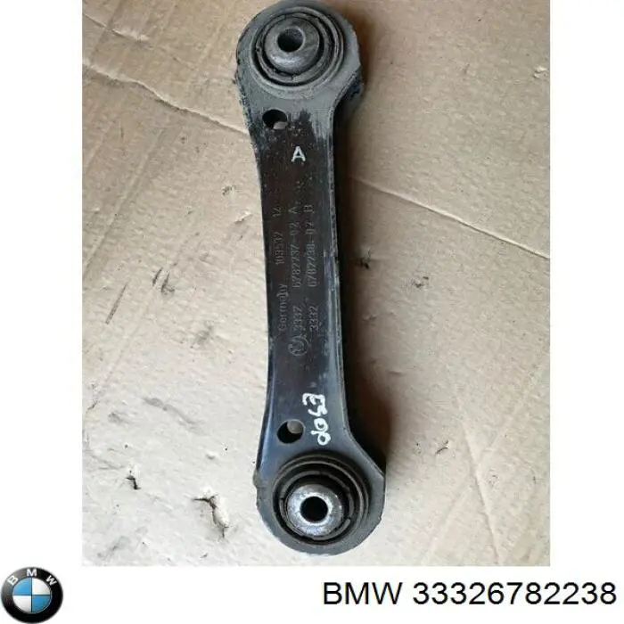 33326782238 BMW Wahacz zawieszenia tylnego górny lewy/prawy
