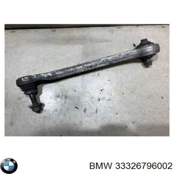 Do koszyka 33326796002 BMW Wahacz poprzeczny zawieszenia tylnego prawy