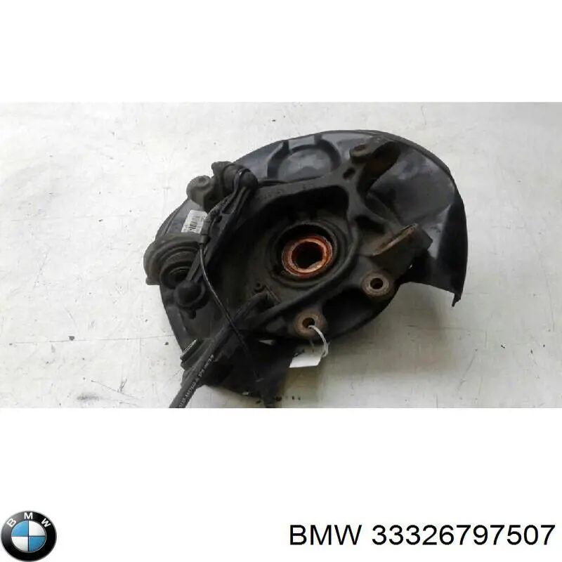 Czop (zwortnica) tylny lewy BMW 33326797507 cena, od 228,14 USD