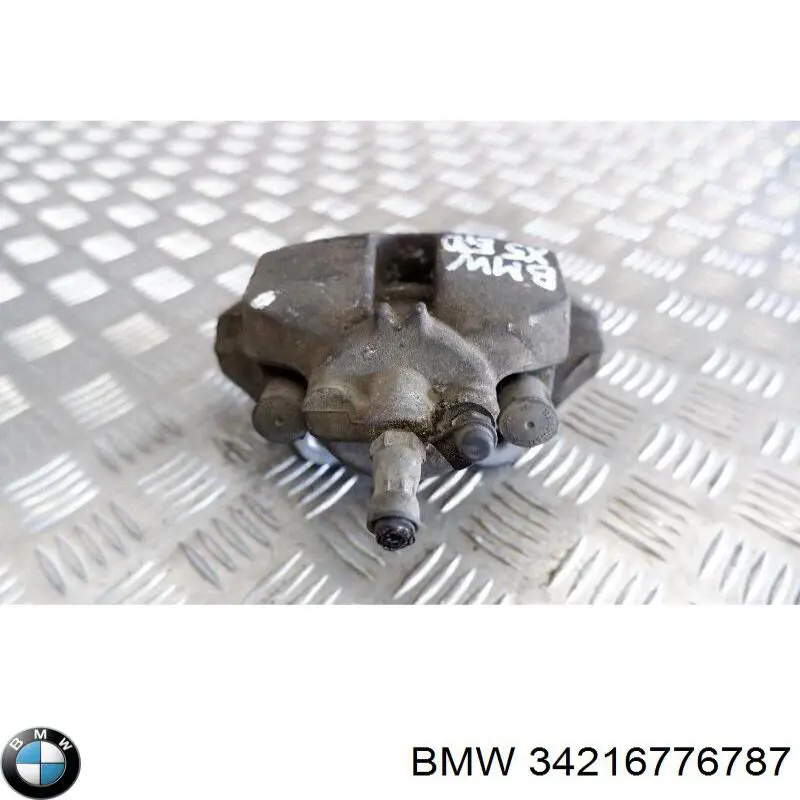 Do koszyka 34216776787 BMW Zacisk hamulcowy tylny lewy