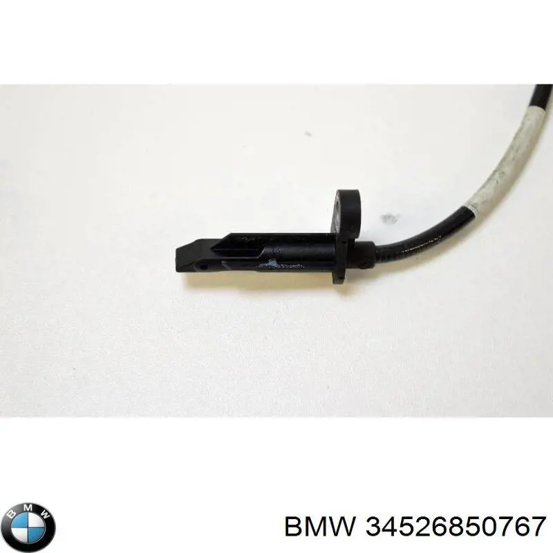 Do koszyka 34526850767 BMW Czujnik ABS przedni