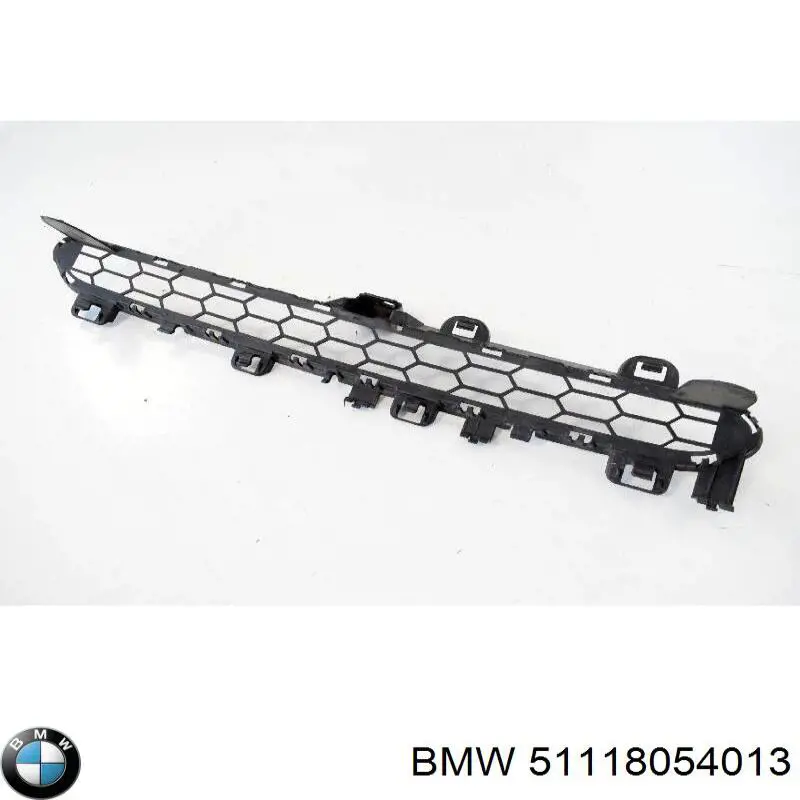 Kratka zderzaka przedniego górna BMW 51118054013 cena, od 77,35 USD