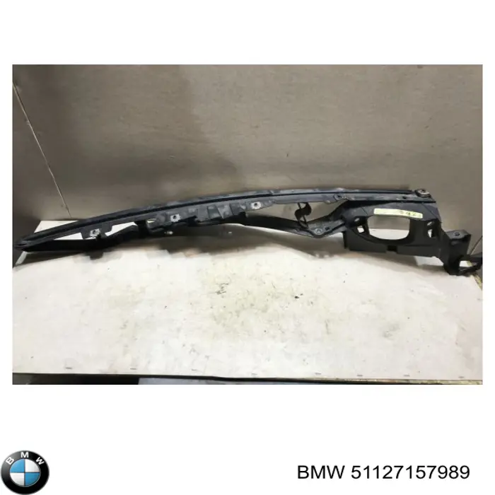 Do koszyka 51127157989 BMW Wspornik górny do mocowania błotnika przedniego lewego