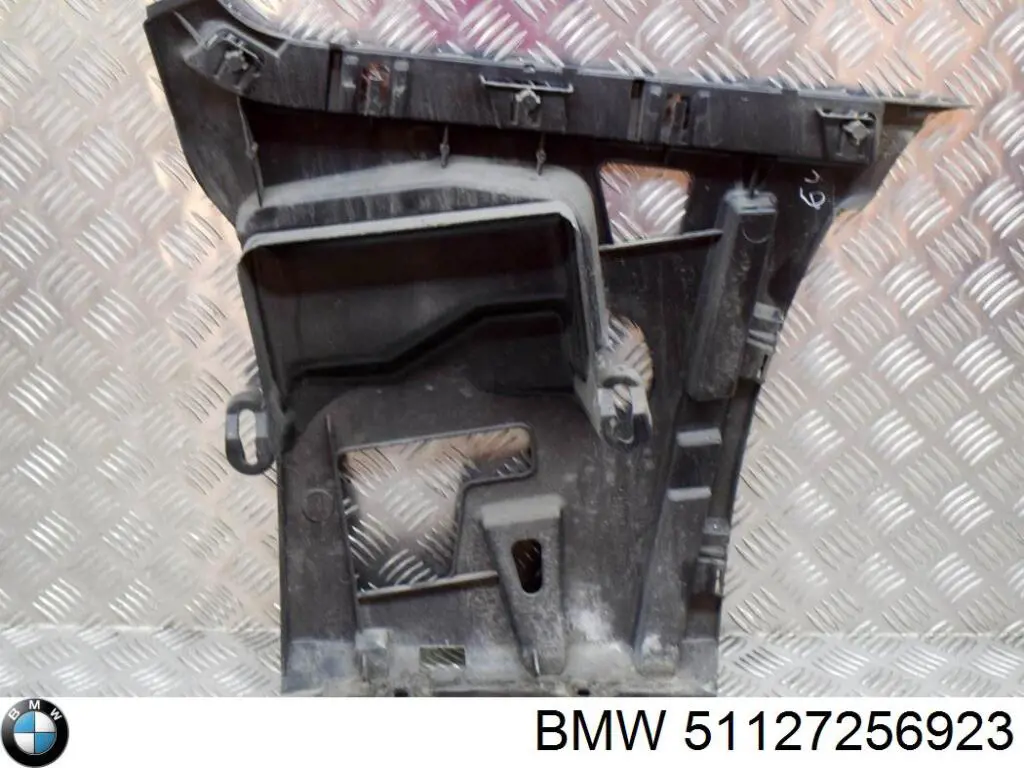 Do koszyka 7384465 BMW Wspornik zderzaka tylnego lewy zewnętrzny