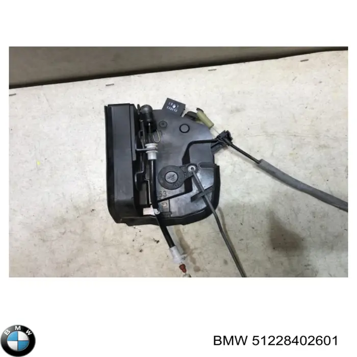 Zamek drzwi tylnych lewych BMW 51228402601 cena, od 80,02 USD