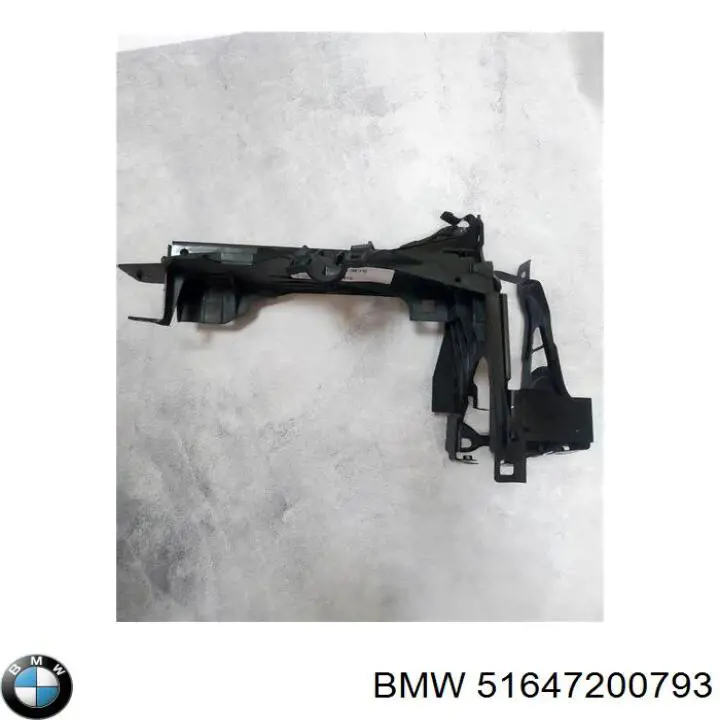 Do koszyka 51647200793 BMW Wsponik (adapter) mocowania reflektora przedniego lewego