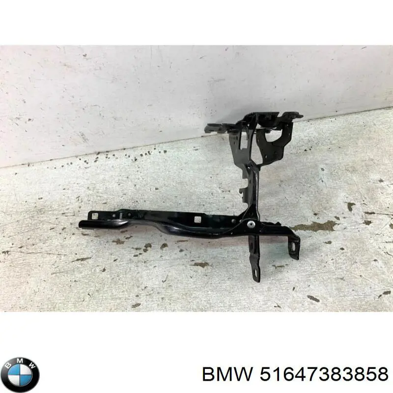 Do koszyka 51647383858 BMW Wspornik (adapter) mocowania reflektora przedniego prawego