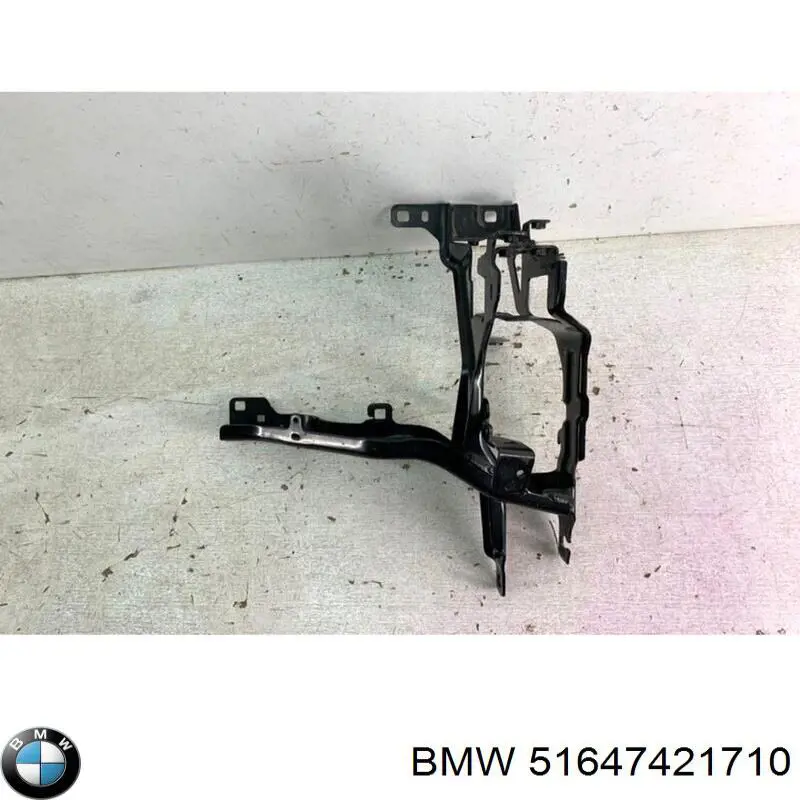 Wspornik (adapter) mocowania reflektora przedniego prawego BMW 51647421710 cena, od 179,55 USD