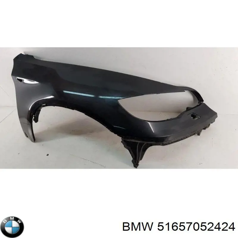 51657052424 BMW Błotnik przedni prawy