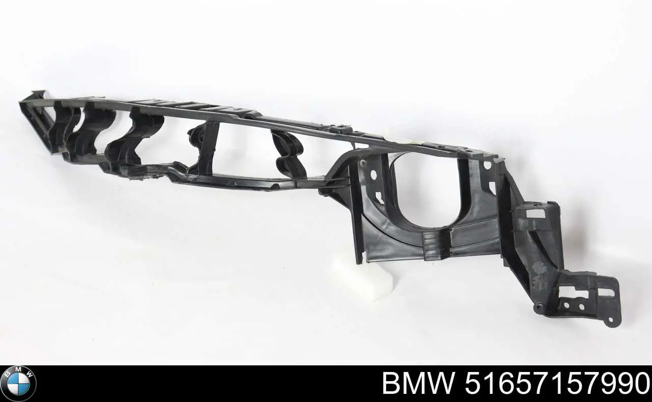 51657157990 BMW wspornik górny do mocowania błotnika przedniego prawego