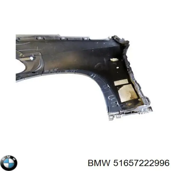 Błotnik przedni prawy 51657222996 BMW