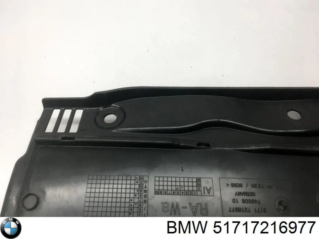 Kratka wycieraczek lewa BMW 51717216977 cena, od 35,06 USD